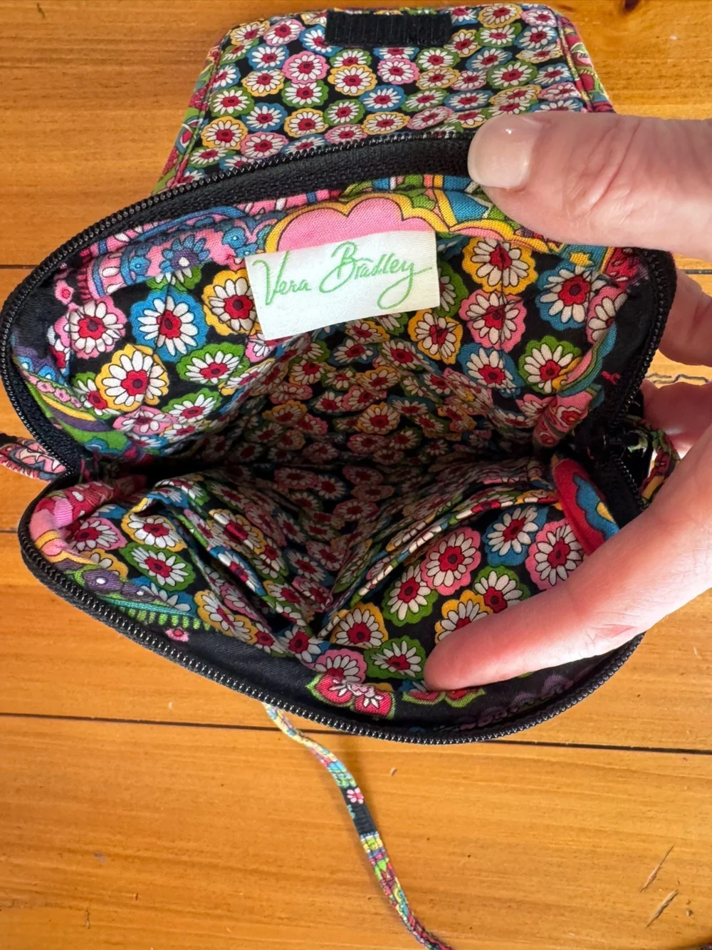 EUC 🌻Vera Bradley Midnight Paisley Mini Hipster Crossbody🪻